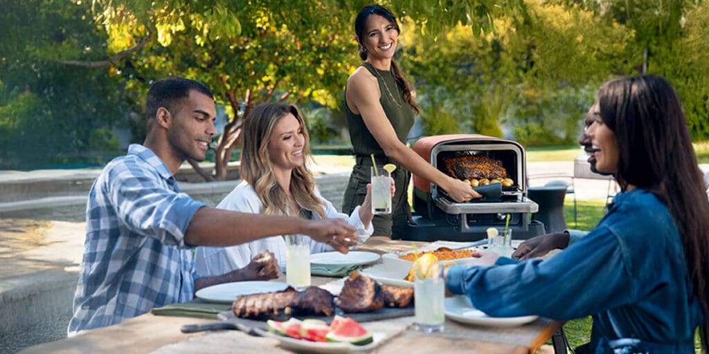 Ninja Woodfire Outdoor Pizza Oven 8-in-1 Portable Outdoor Oven