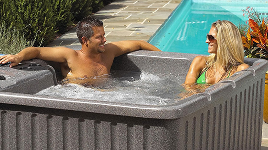 Aqualife Current Outdoor Hot Tub for Your Patio Relaxation
