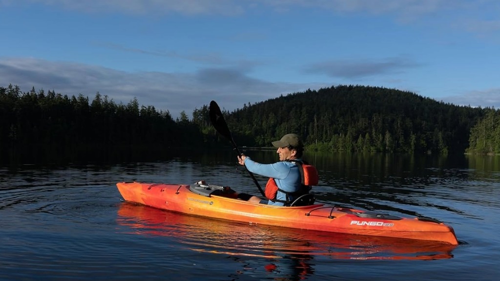 Wilderness Systems Pungo 125 - comfortable stable efficient touring kayak